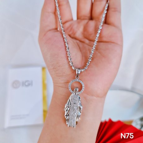 Women's Necklaces