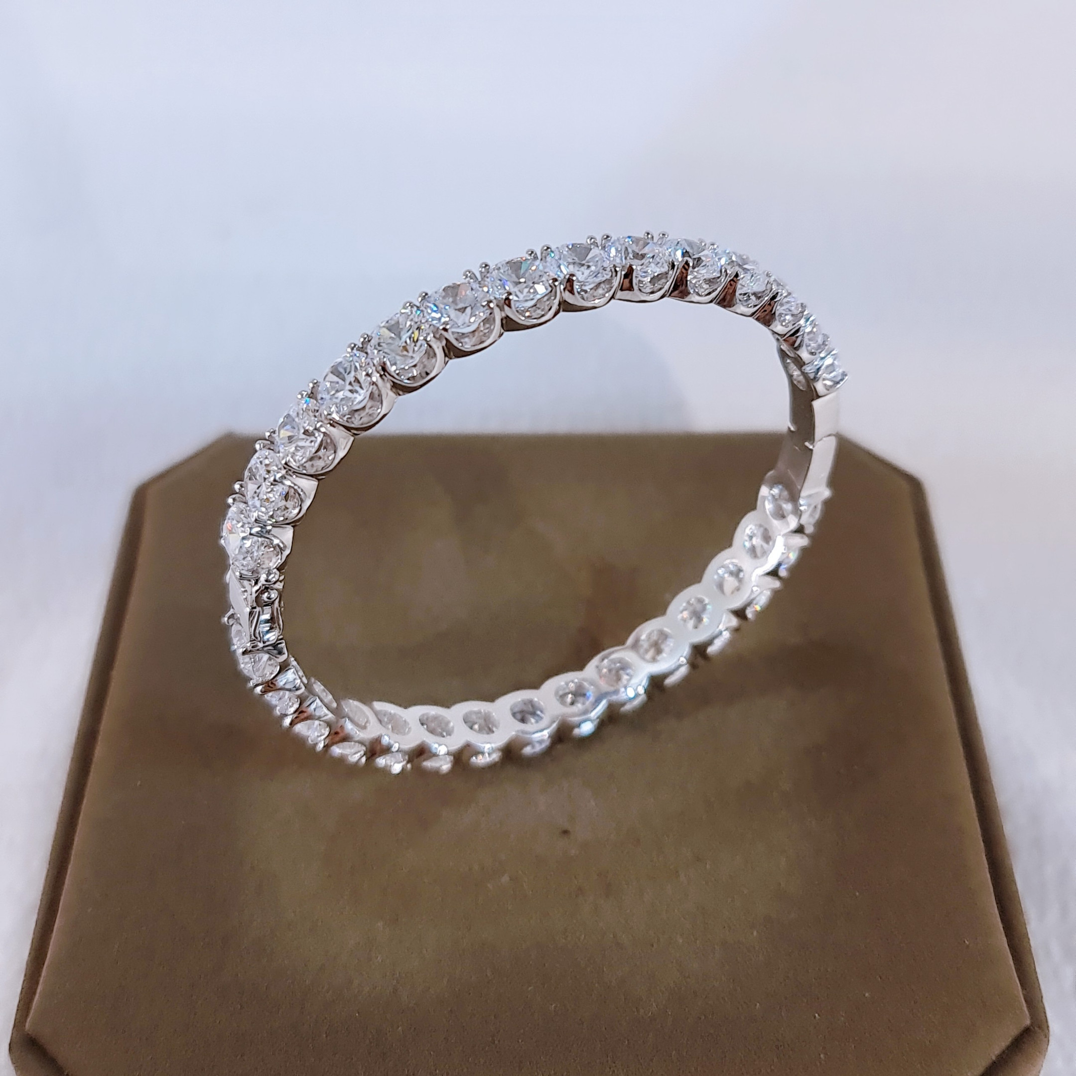 EJWB1132 Women's Bracelet