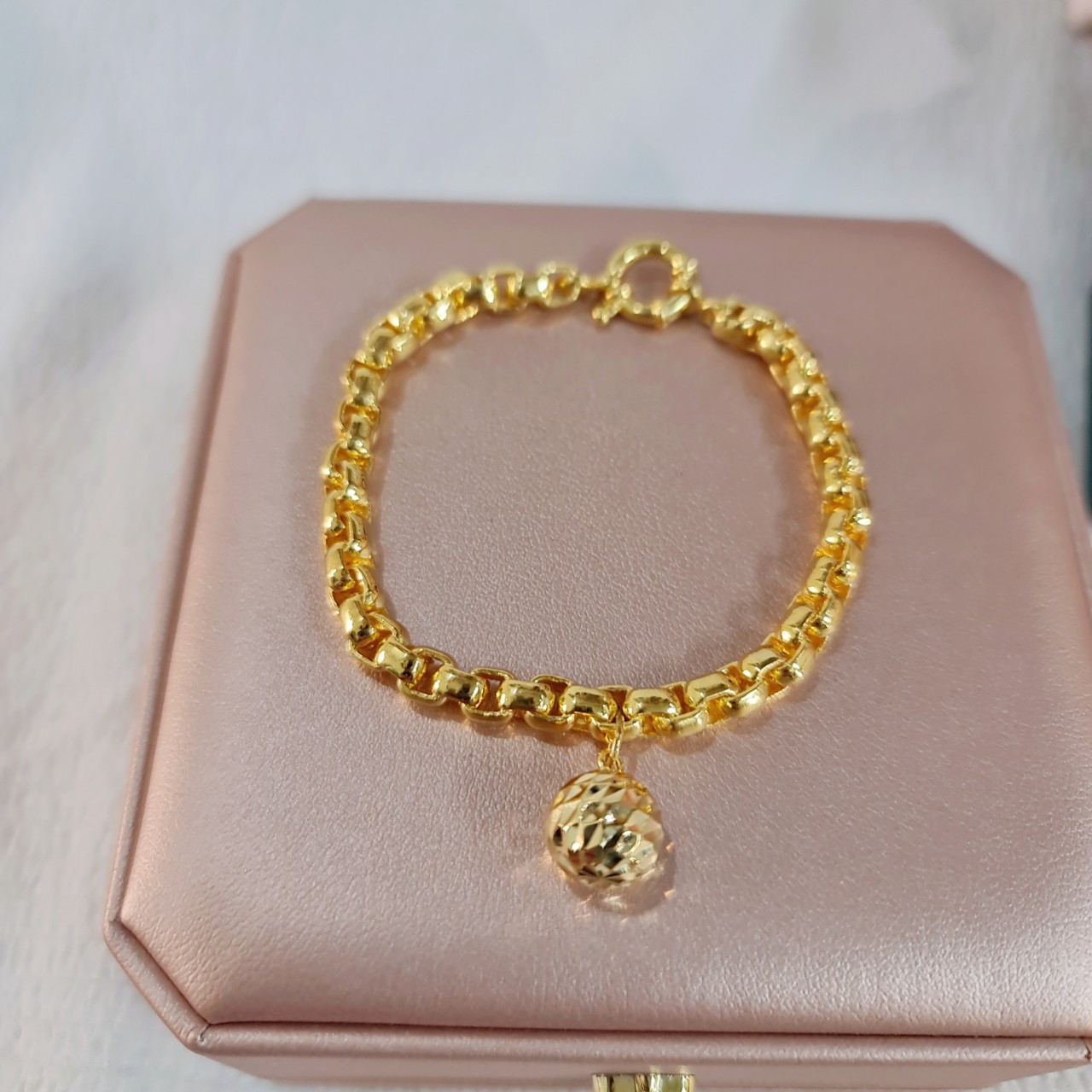 EJWB1197 Women's Bracelet