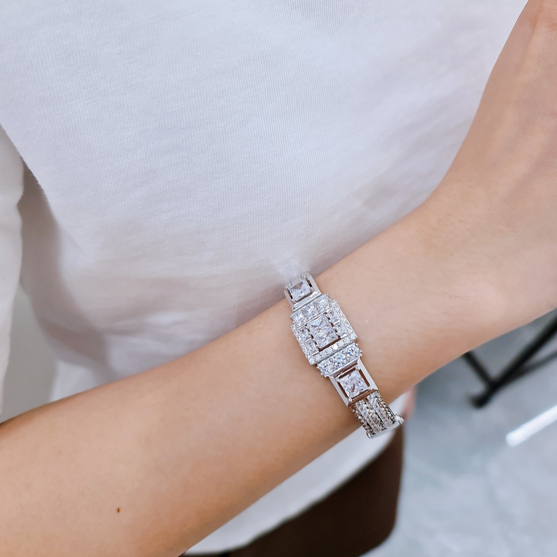 EJWB1216 Women's Bracelet