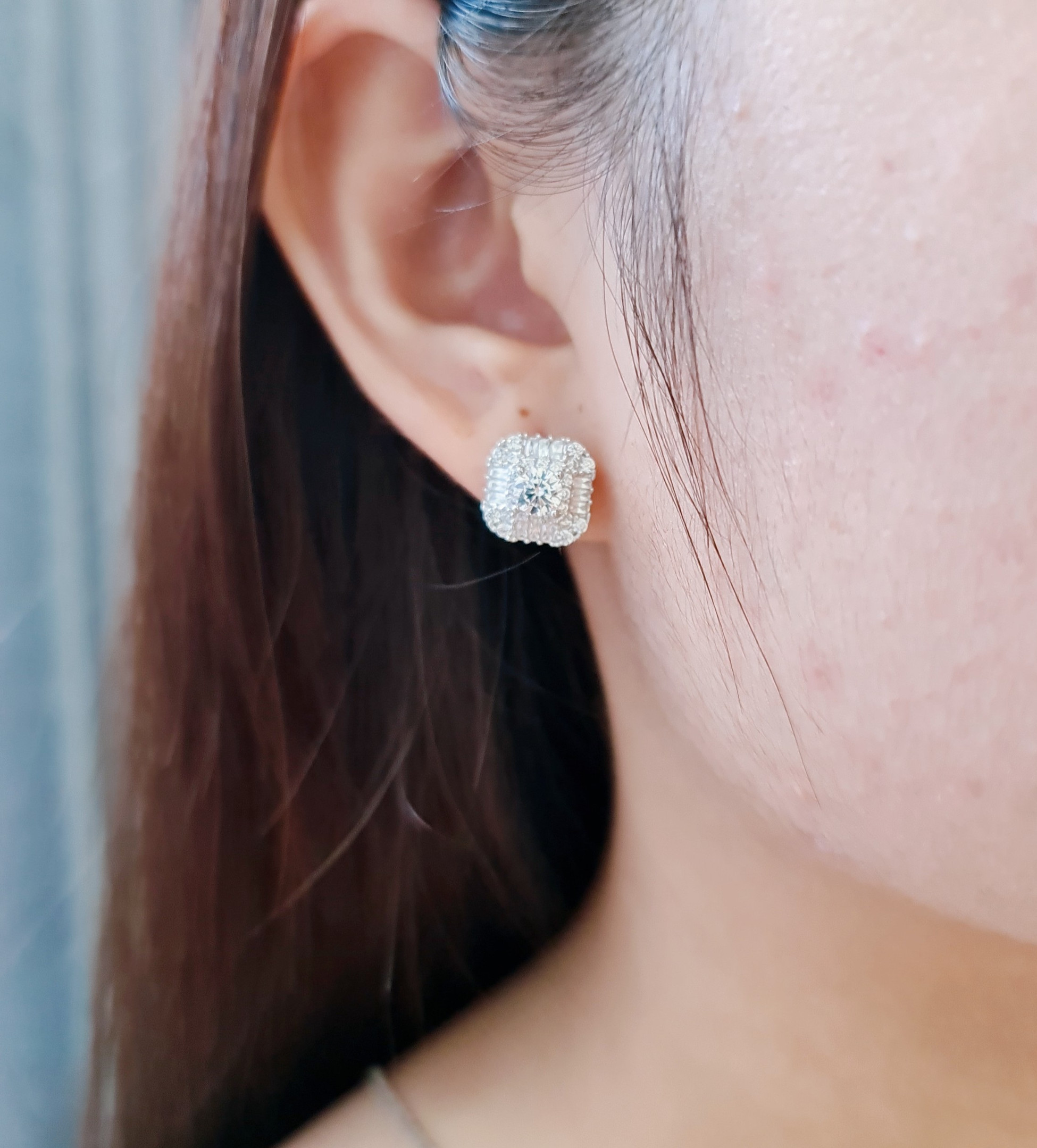 EJWE1008 Women's Earrings