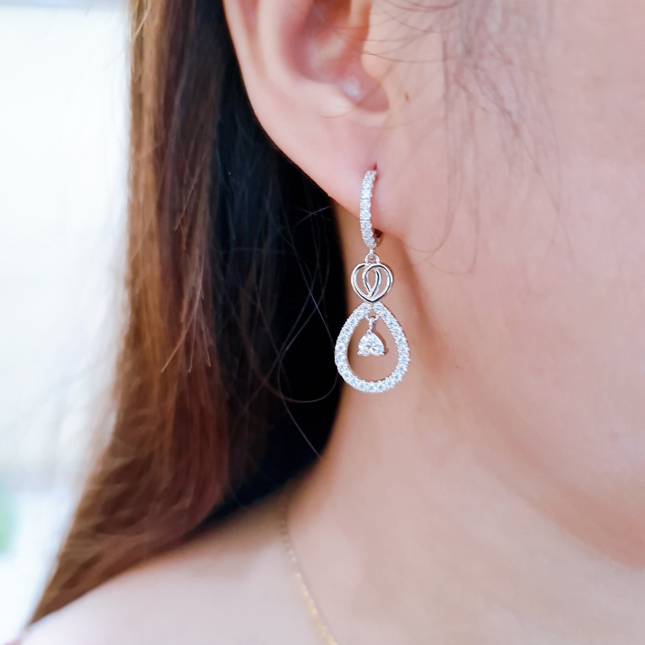 EJWE1216 Women's Earrings