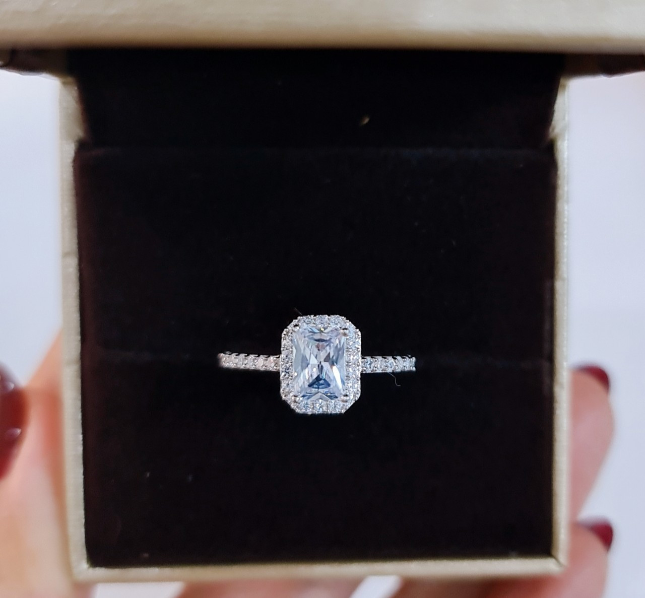 EJWR1043 Women's Ring