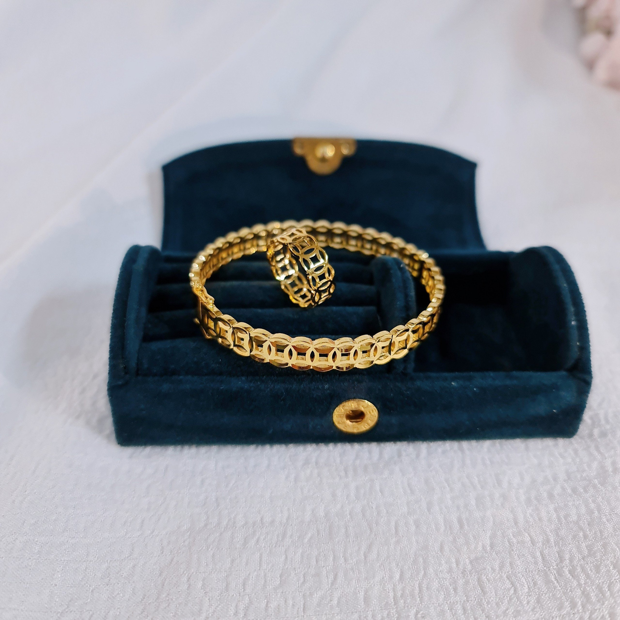 EJWS1063 Women's Jewelry Set