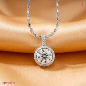 Round Halo Pendant Necklace in Silver