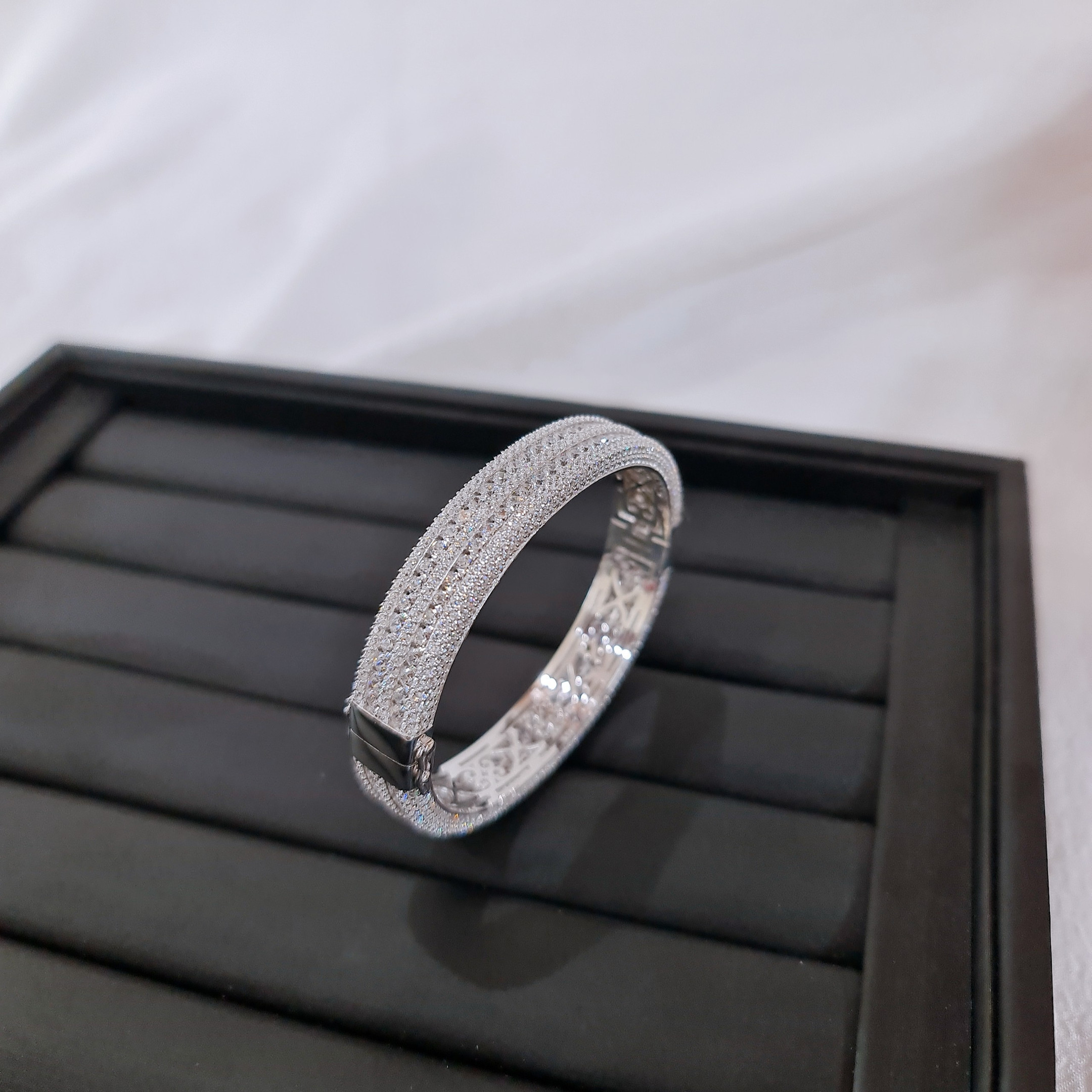 EJWB1031 Women's Bracelet