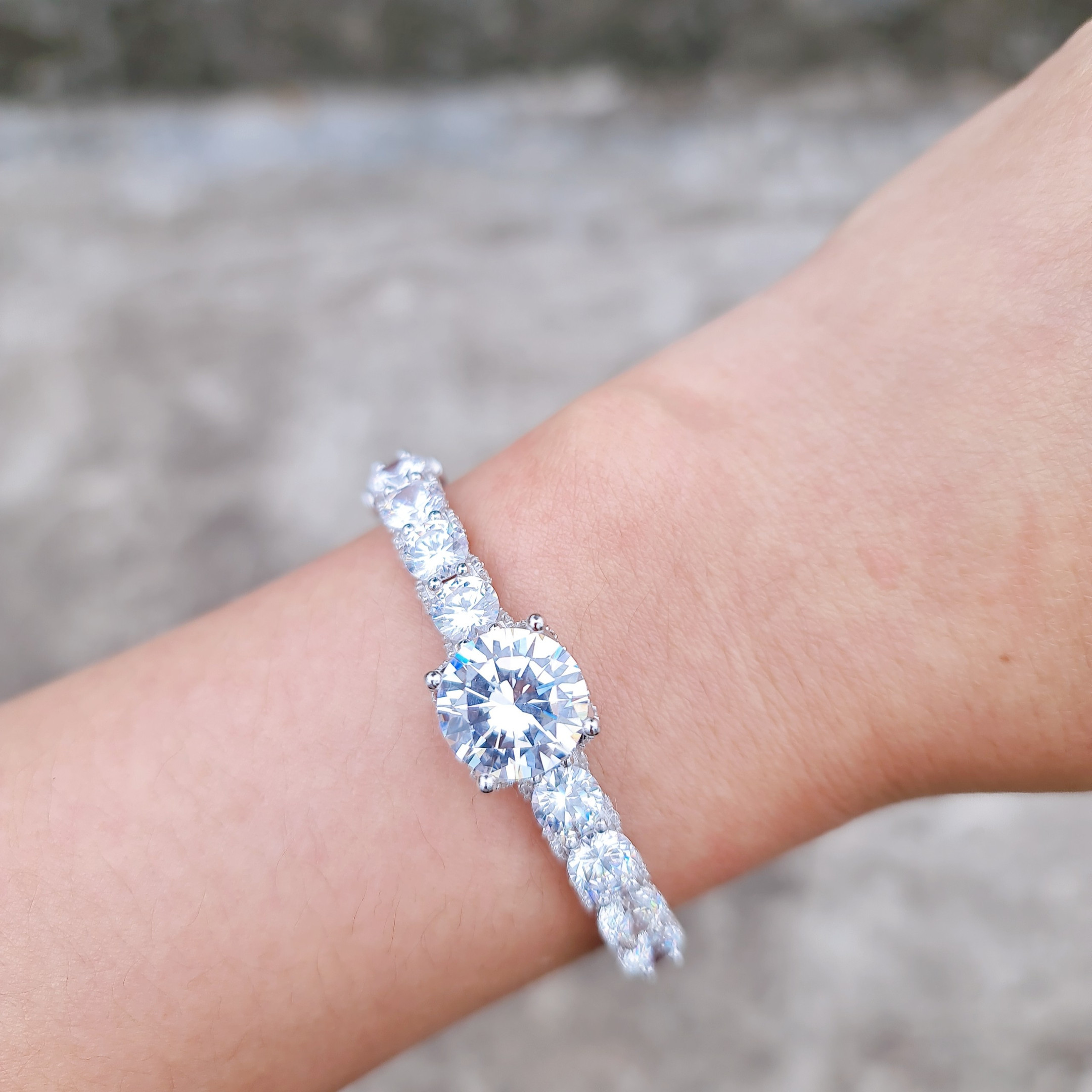EJWB1069 Women's Bracelet