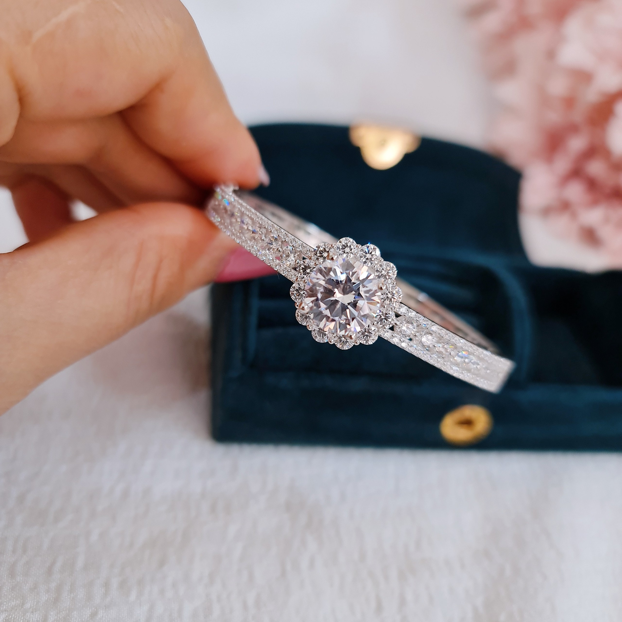 EJWB1118 Women's Bracelet