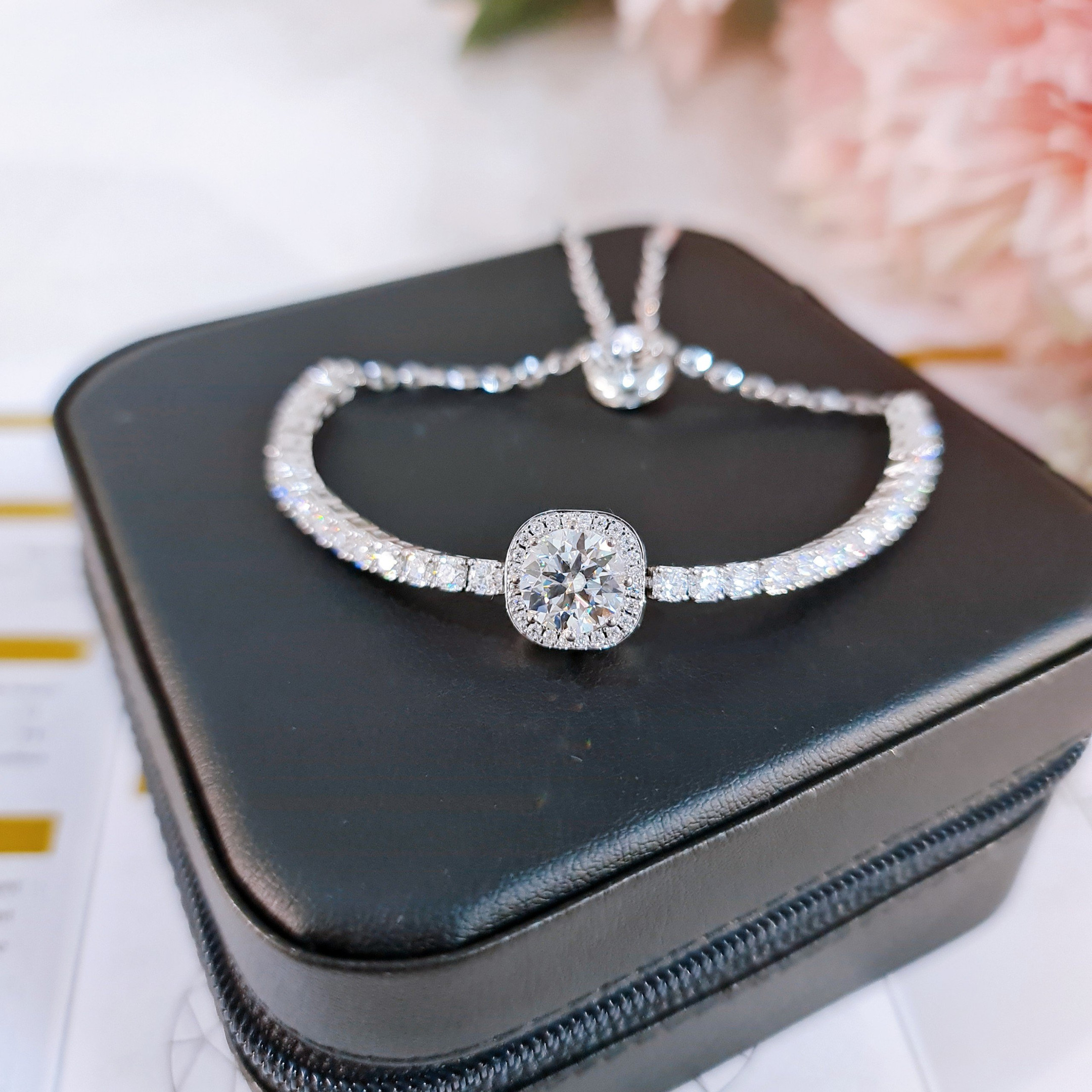 EJWB1249 Women's Bracelet