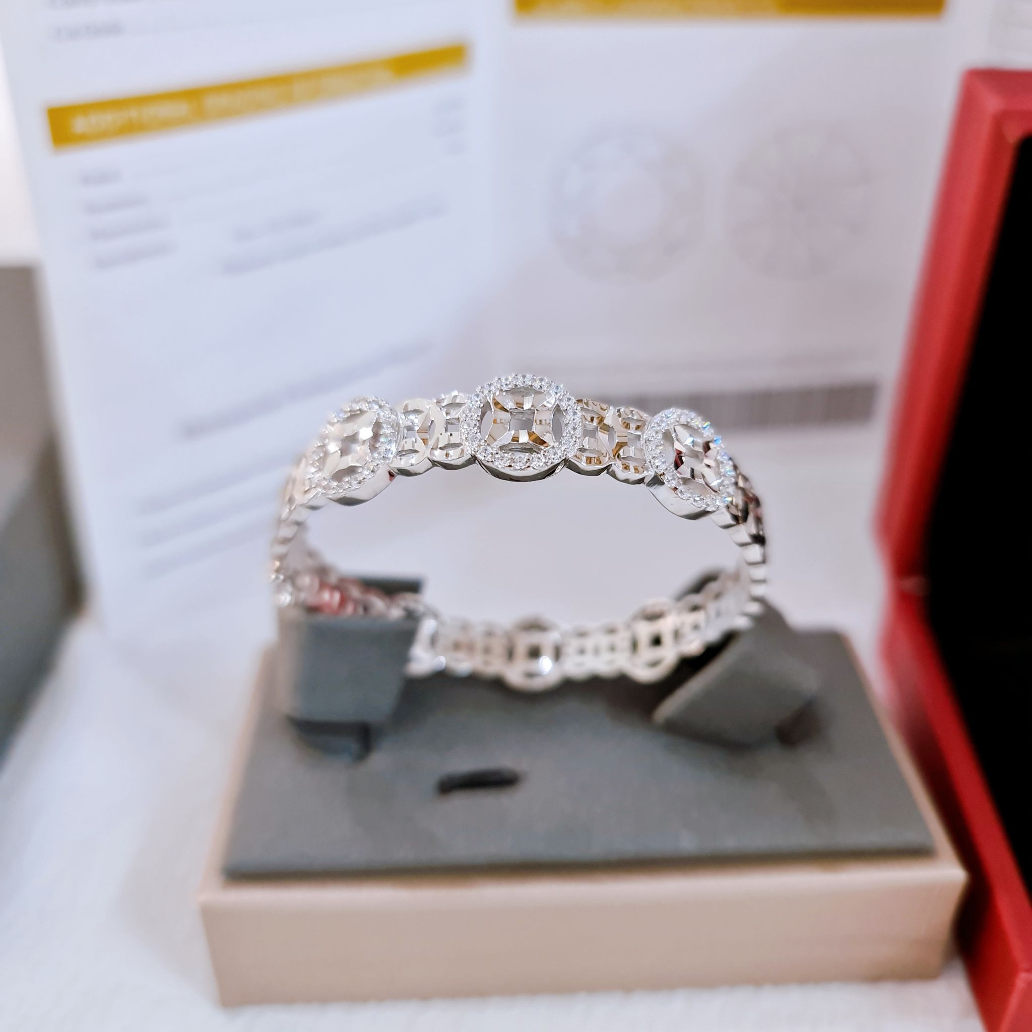EJWB1255 Women's Bracelet