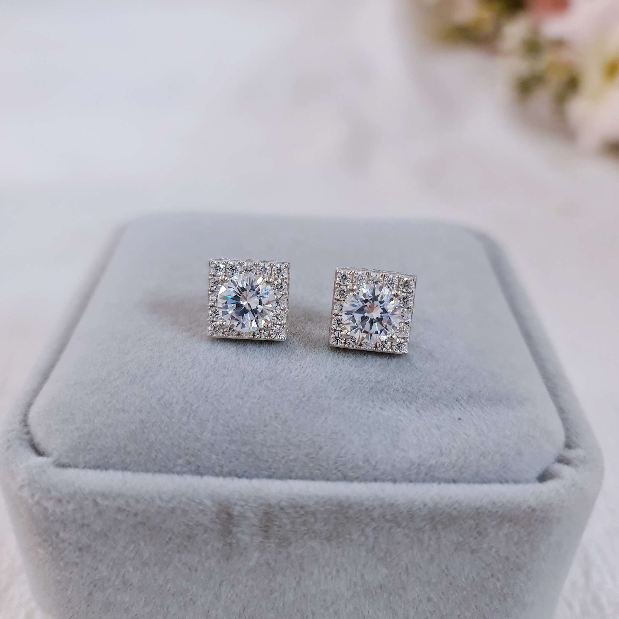 EJWE1017 Women's Earrings