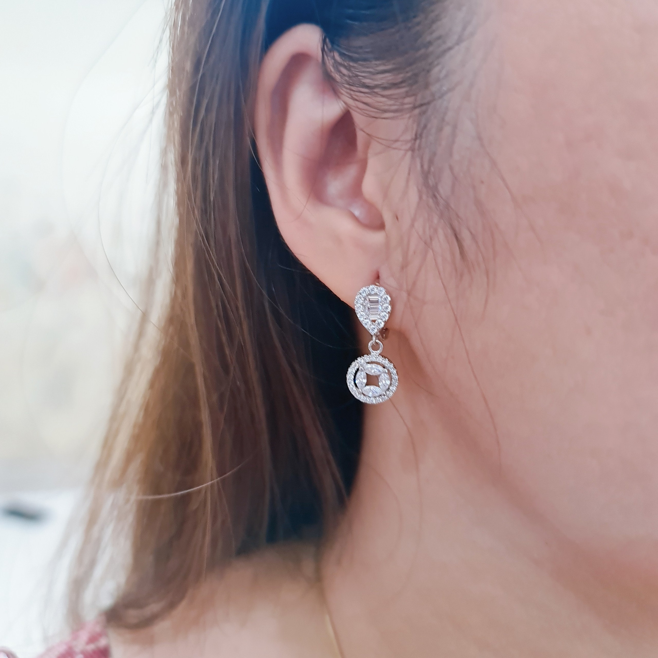 EJWE1049 Women's Earrings