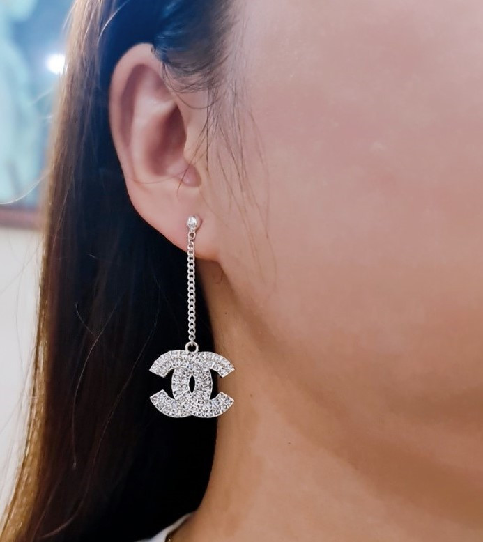 EJWE1191 Women's Earrings