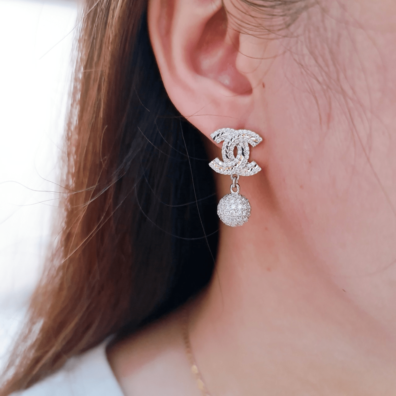 EJWE1225 Women's Earrings