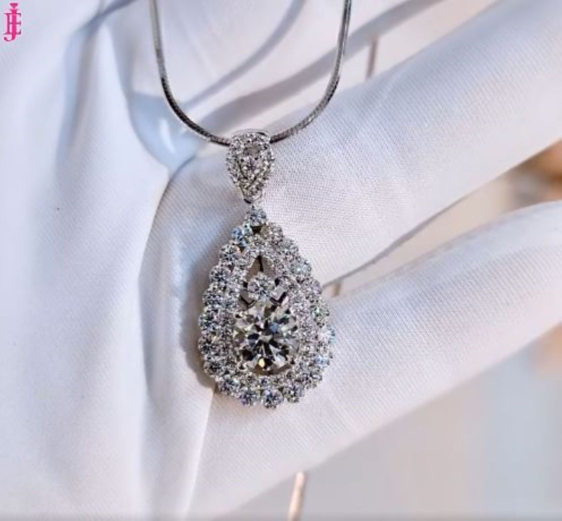 EJWN1253 Women's Necklace