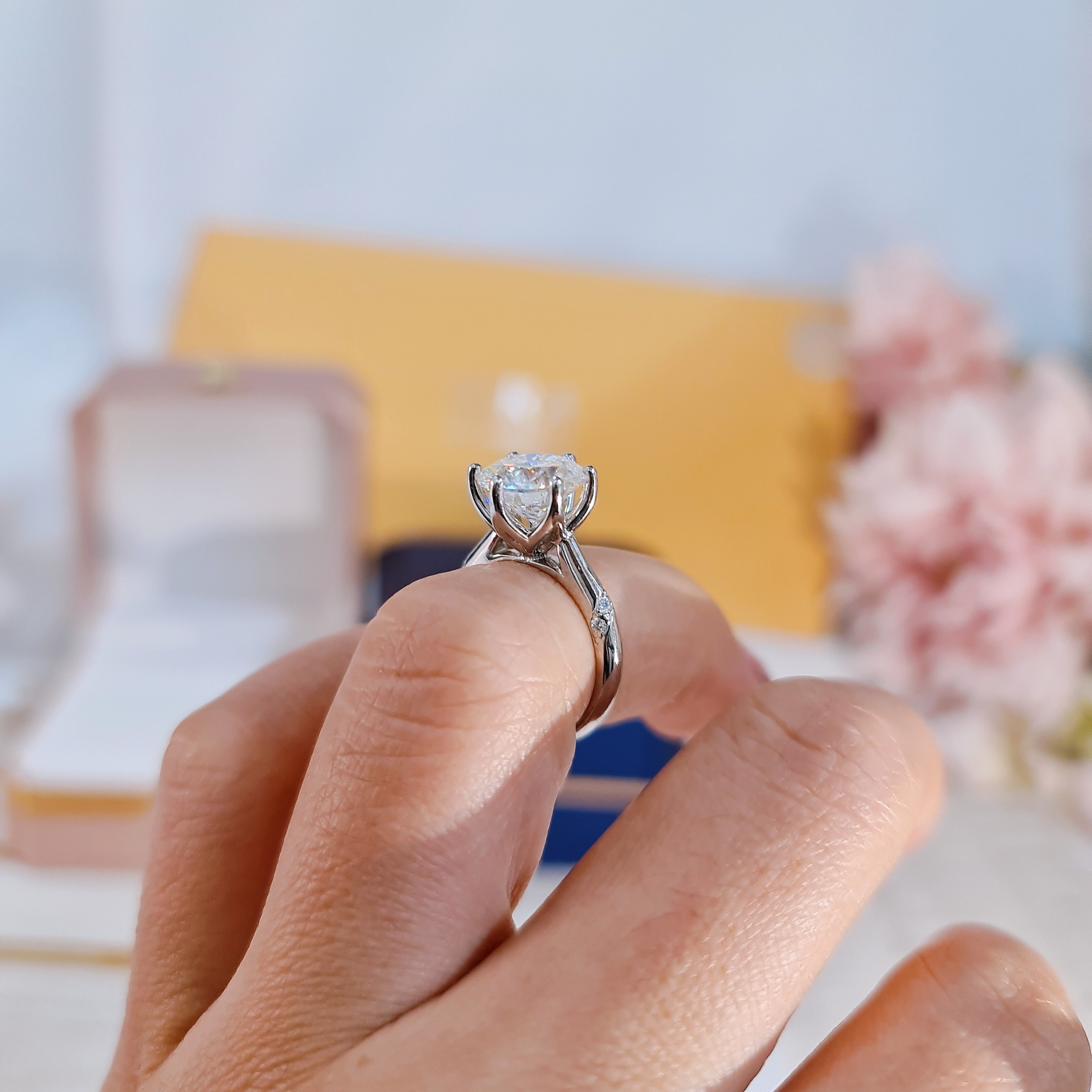 EJWR1145 Women's Ring