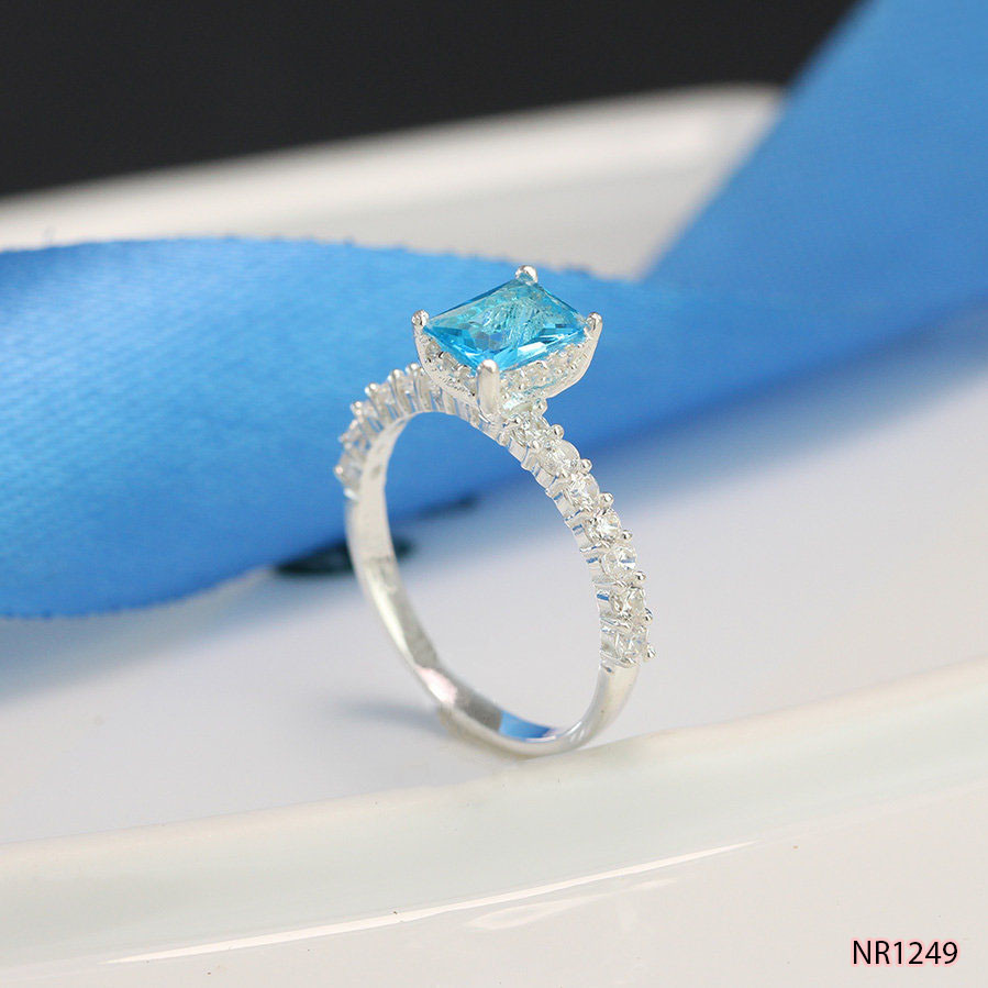Women's Ring WR1249